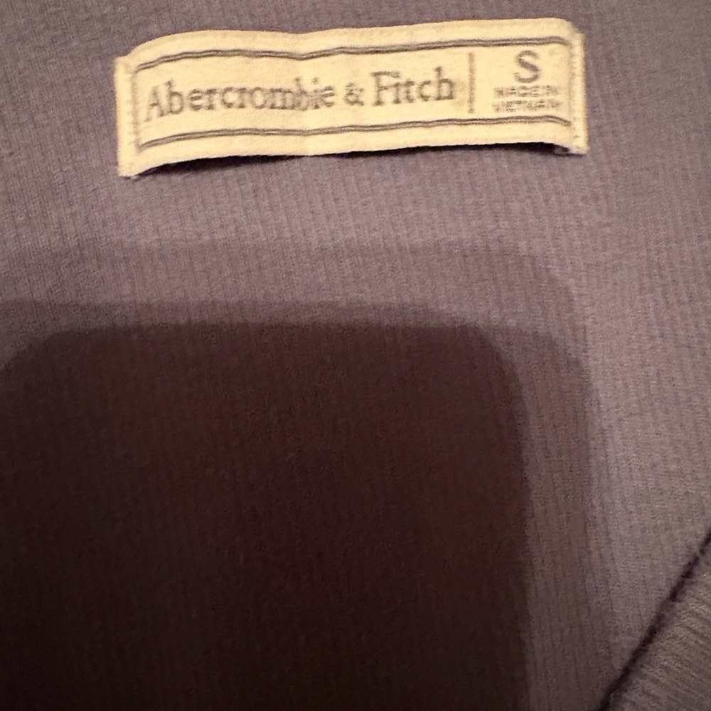 Abercrombie & Fitch light blue Top - Picture 3 of 3